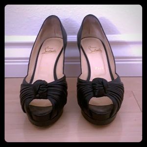 COPY - Christian Louboutin Greissimo Peep Toe siz…